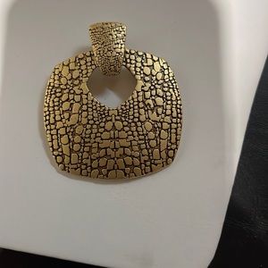 Premier designs necklace pendant